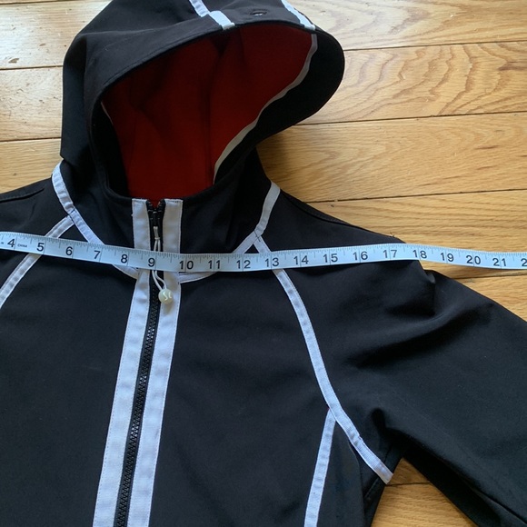 Long lululemon coat - Picture 10 of 10